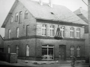 Haus Isenberg, später übernommen von dem Metzgergesellen Wilhelm Rieke, um 1950