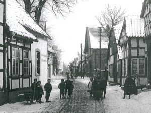 Lange Straße 1909 mit Haus Stern